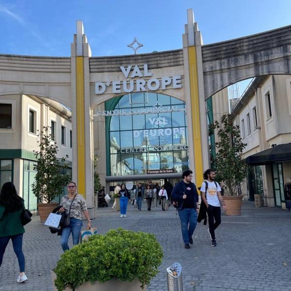 Magic Studio - Disneyland Paris Shopping Village 9 Minutes Chessy  Zewnętrze zdjęcie